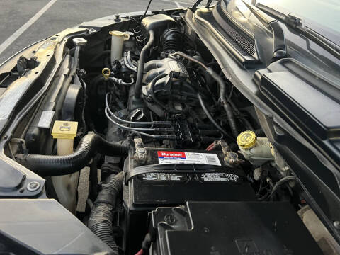 2009 Volkswagen Routan SE