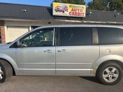 2012 Dodge Grand Caravan for sale at KINNICK AUTO CREDIT LLC in Kansas City MO