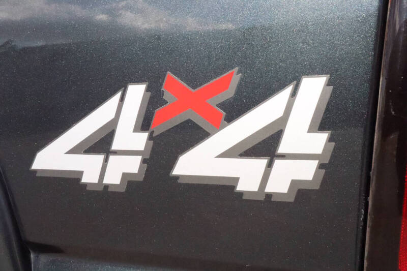 2004 Chevrolet Silverado 2500HD LS