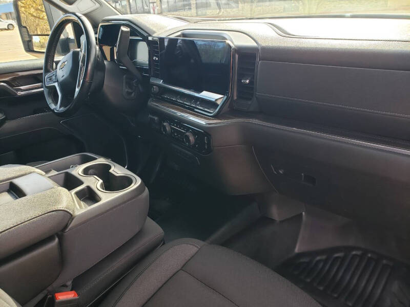 2024 Chevrolet Silverado 2500HD LT