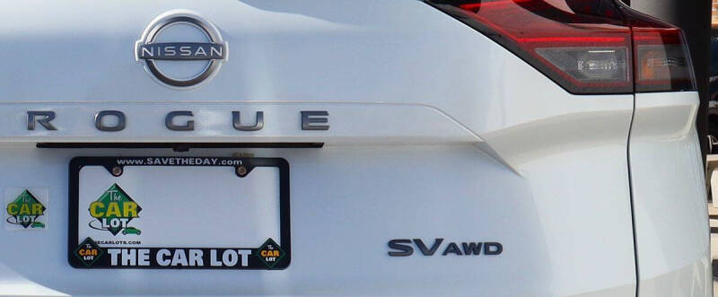 2024 Nissan Rogue SV