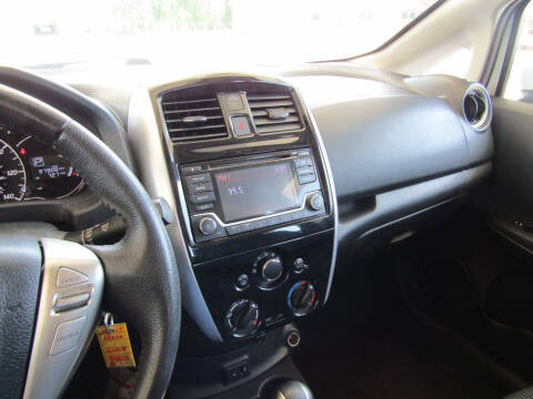 2017 Nissan Versa Note SV