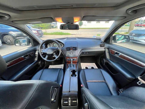 2009 Mercedes-Benz C-Class