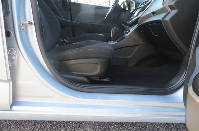 2017 Chevrolet Sonic LT Auto