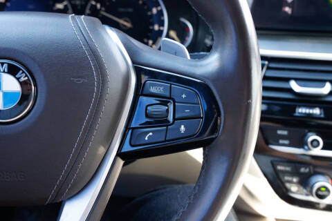 2017 BMW 5 Series 540i