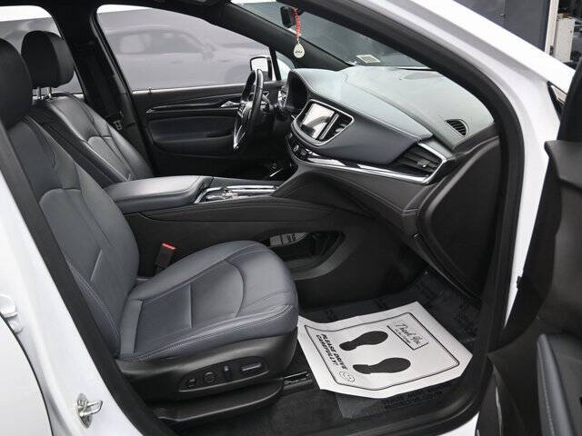 2024 Buick Enclave Premium