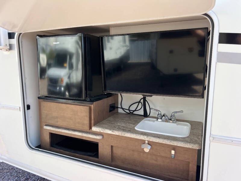 2019 Winnebago Intent 31P Class A RV