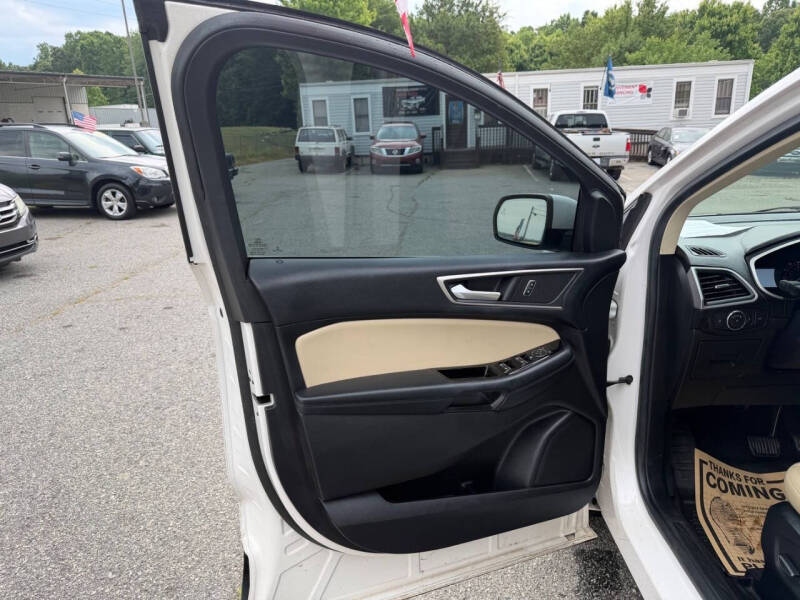 2017 Ford Edge SEL