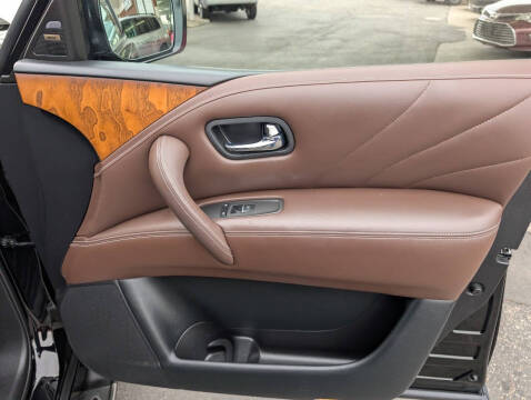 2017 Infiniti QX80 Limited