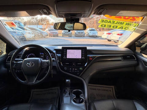 2021 Toyota Camry SE