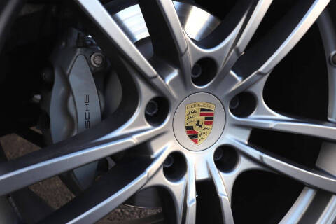 2019 Porsche Cayenne S