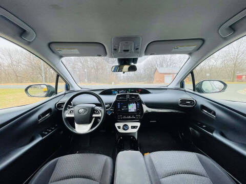 2018 Toyota Prius Three