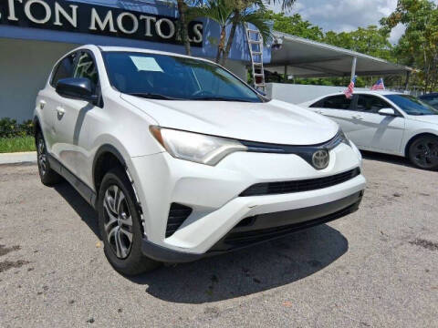 2017 Toyota RAV4 LE