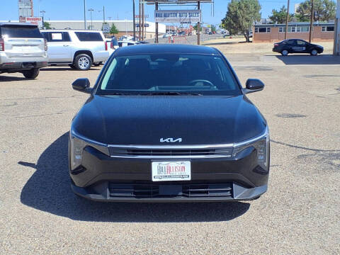 2025 Kia K4 LX
