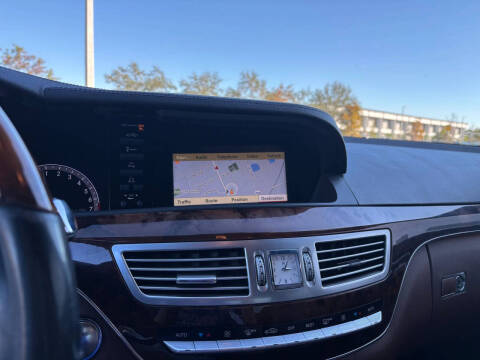 2011 Mercedes-Benz S-Class S 550