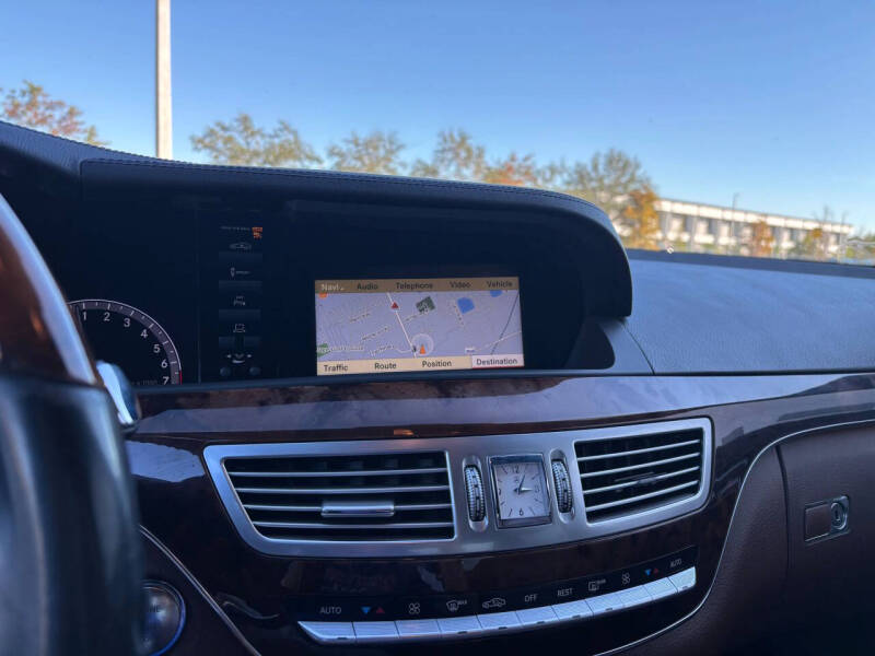 2011 Mercedes-Benz S-Class S 550