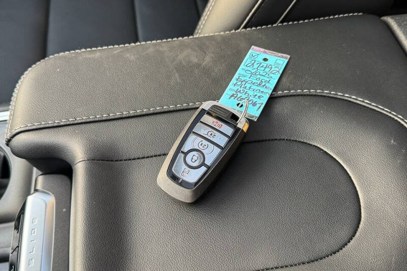 2025 Ford Expedition MAX Platinum