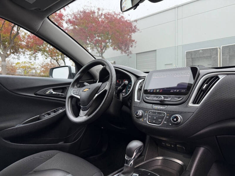 2022 Chevrolet Malibu LT