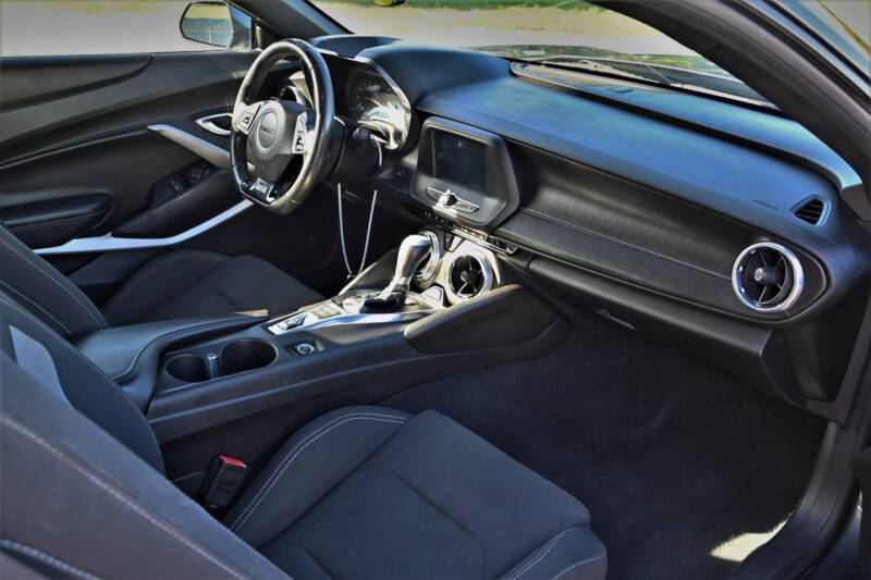 2017 Chevrolet Camaro LT