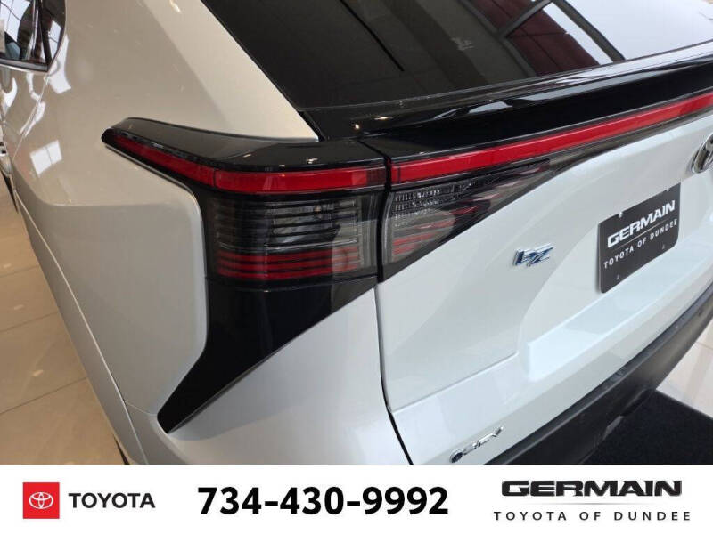 2026 Toyota bZ XLE Plus