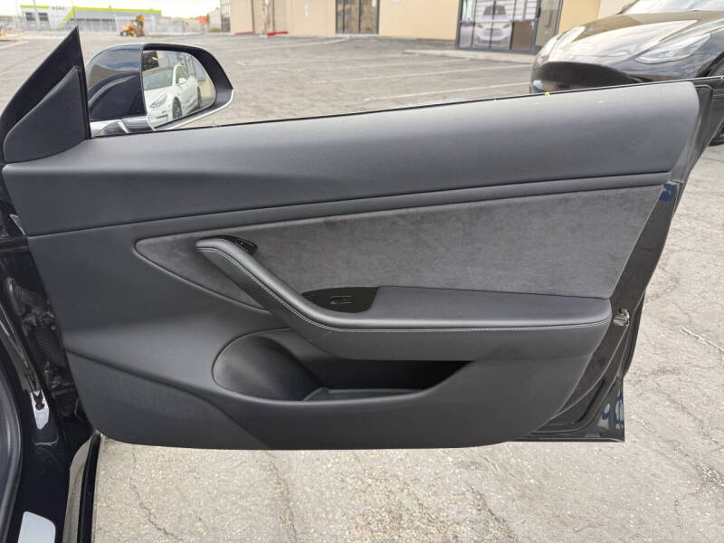 2018 Tesla Model 3 Performance