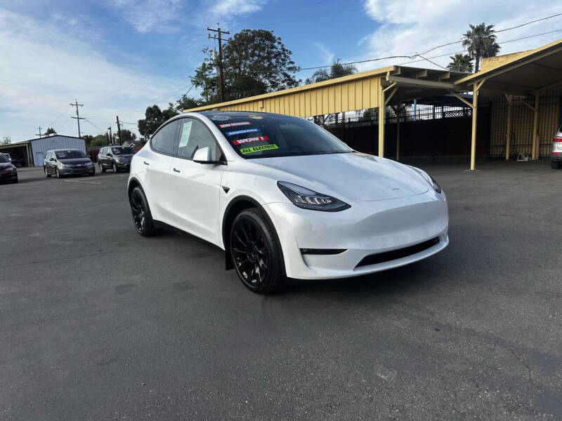 2021 Tesla Model Y Long Range's photo