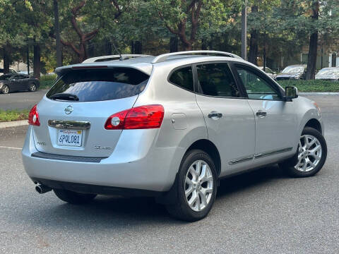 2011 Nissan Rogue S