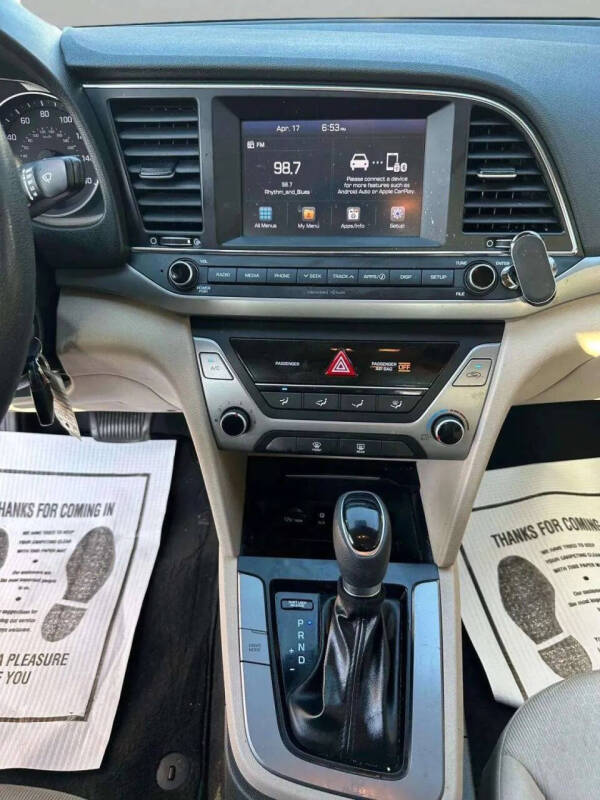 2018 Hyundai Elantra