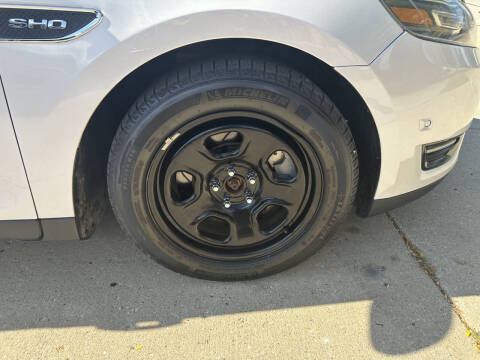 2017 Ford Taurus SHO