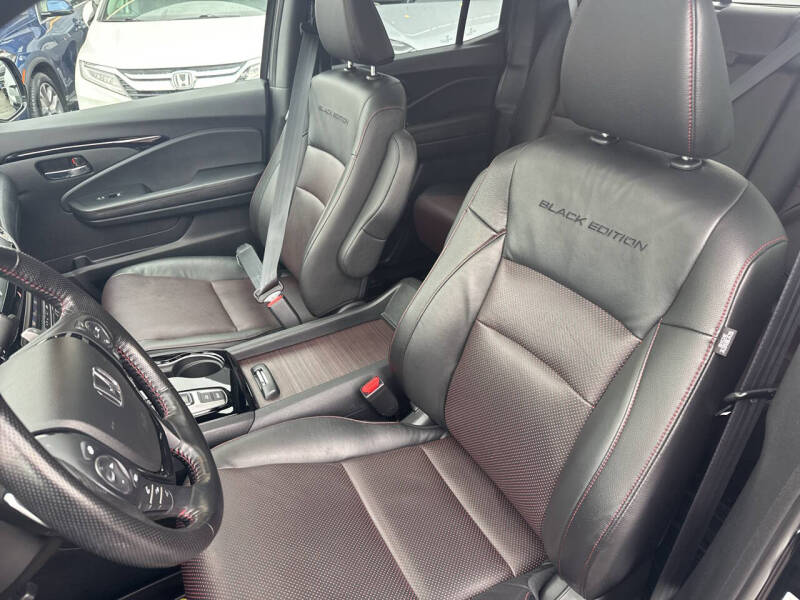 2022 Honda Ridgeline Black Edition