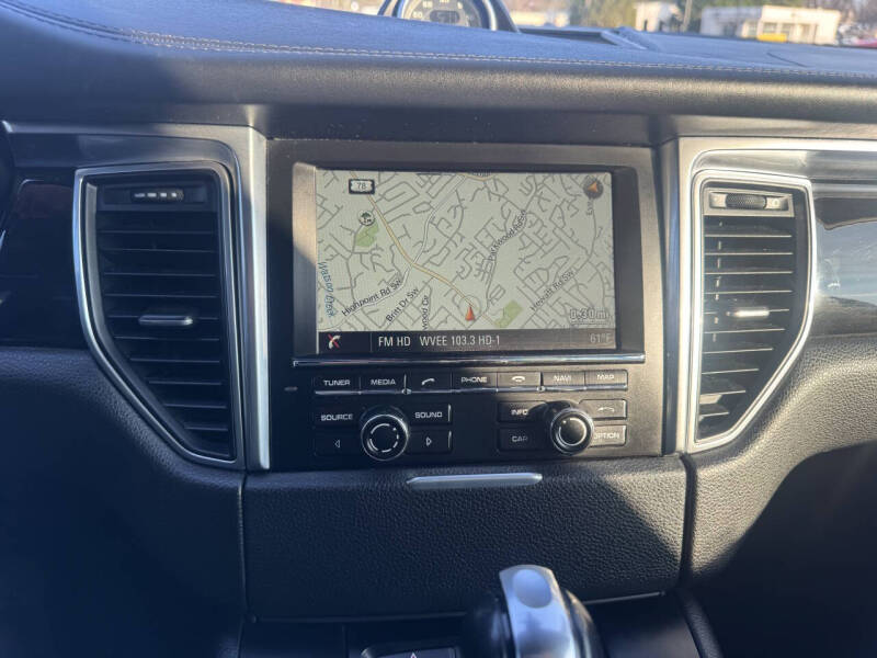 2015 Porsche Macan Turbo