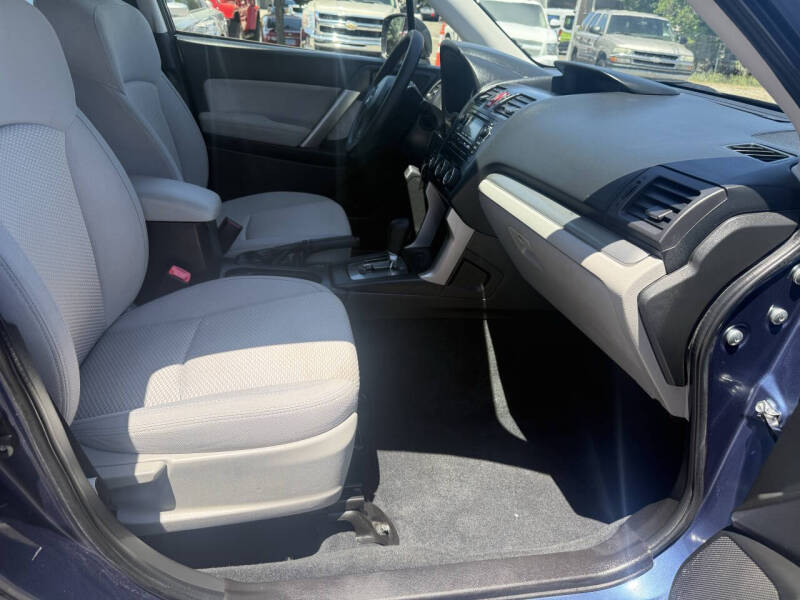 2014 Subaru Forester 2.5i