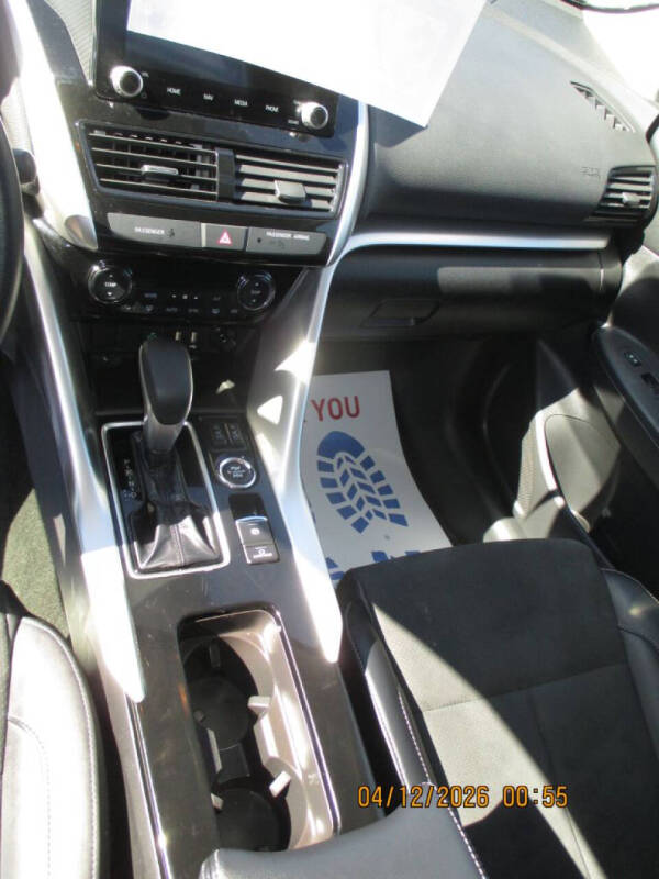2025 Mitsubishi Eclipse Cross SE