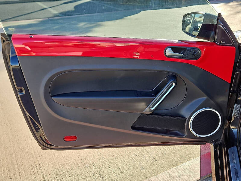 2013 Volkswagen Beetle R-Line PZEV