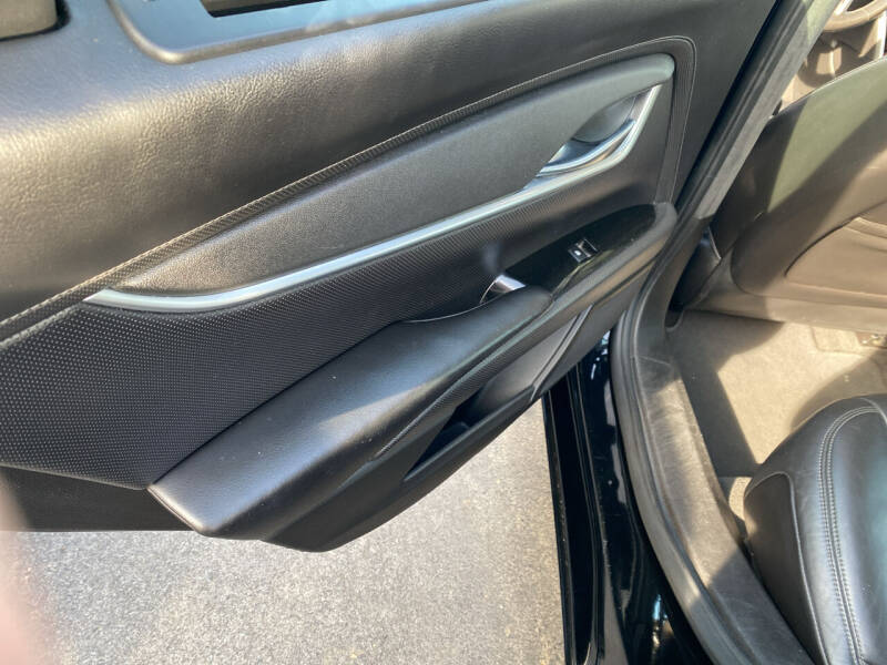 2017 Cadillac XTS Pro Livery