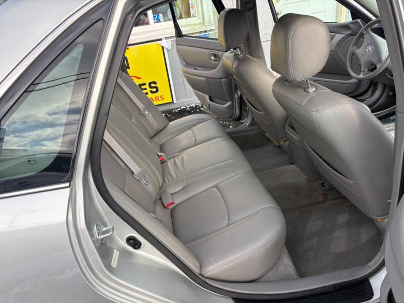 2002 Toyota Avalon XL