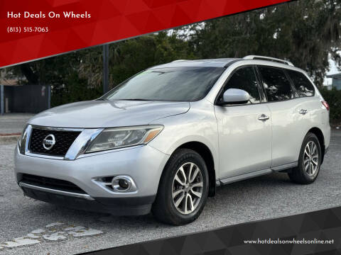 2015 Nissan Pathfinder SV