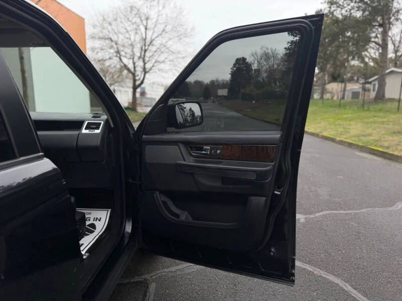 2012 Land Rover Range Rover Sport HSE LUX