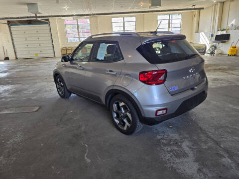 2023 Hyundai Venue SEL
