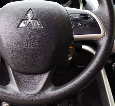2019 Mitsubishi Eclipse Cross LE