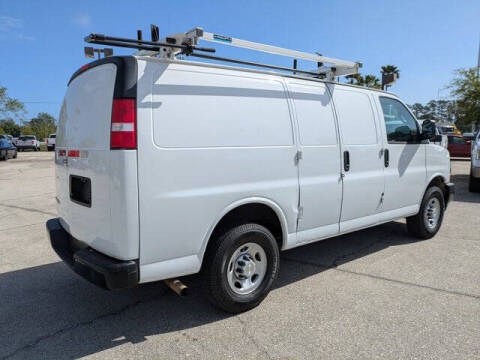 2023 Chevrolet Express 2500