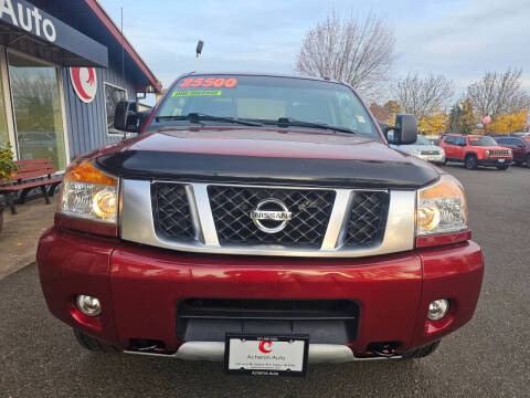 2015 Nissan Titan