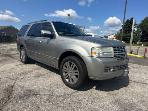 2008 Lincoln Navigator for sale at Groesbeck TRUCK SALES LLC in Mount Clemens MI