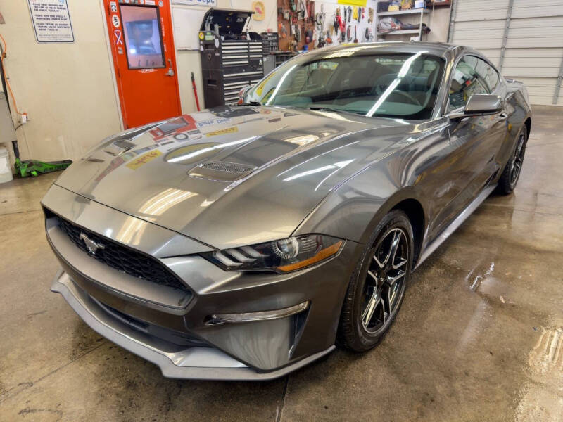 2020 Ford Mustang EcoBoost