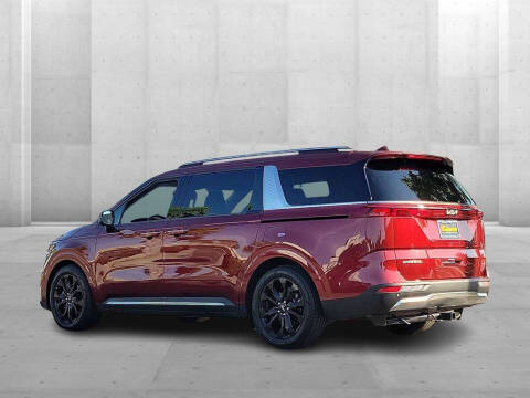2024 Kia Carnival SX