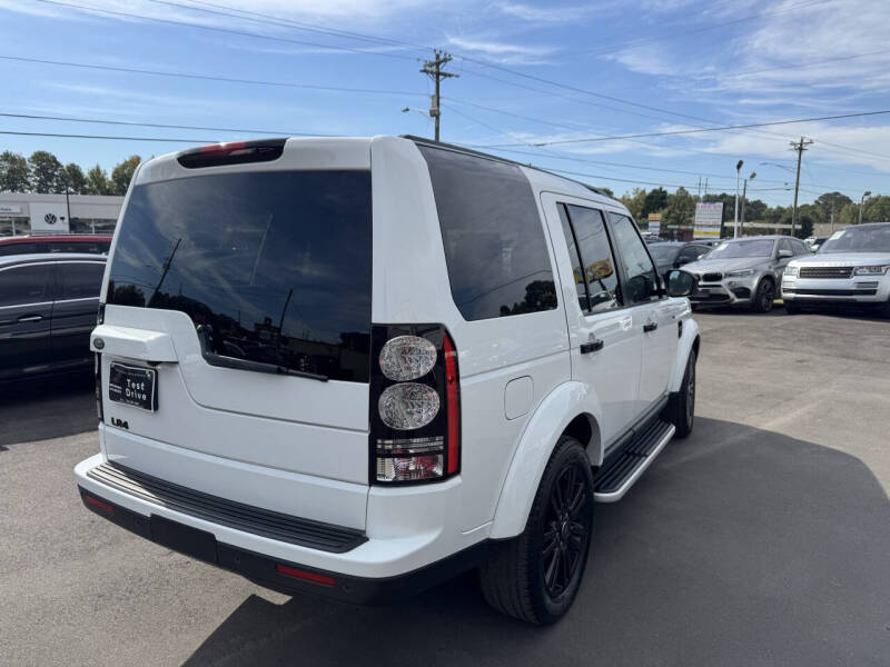 2016 Land Rover LR4 HSE photo 4