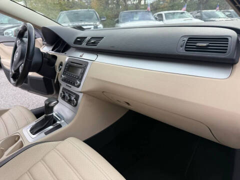 2009 Volkswagen CC Sport