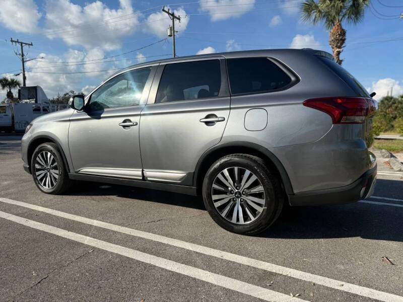 2019 Mitsubishi Outlander