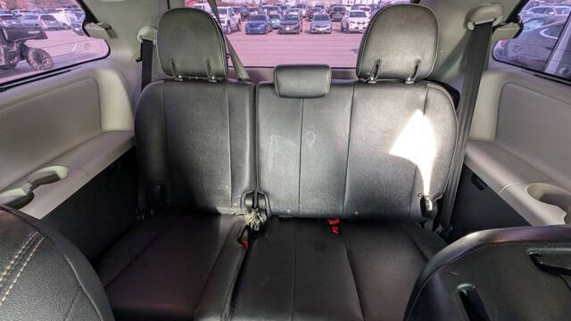 2018 Toyota Sienna SE Premium 8-Passenger