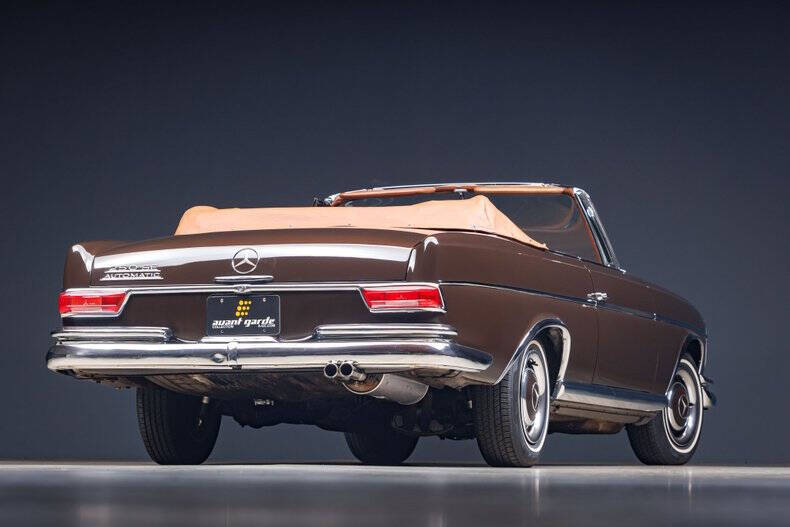 1967 Mercedes-Benz 250SE